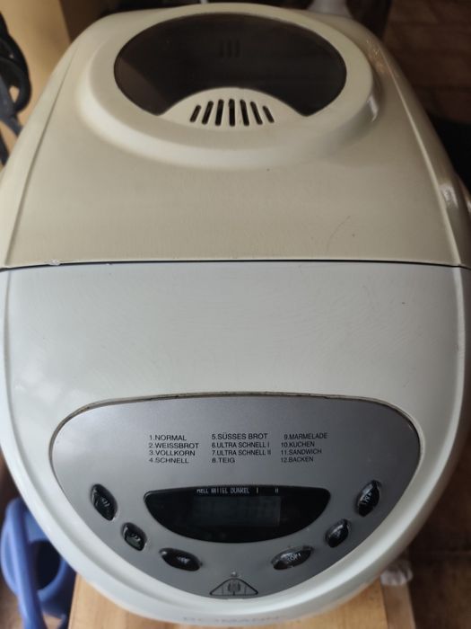 Maszyna do pieczenia chleba Bomann