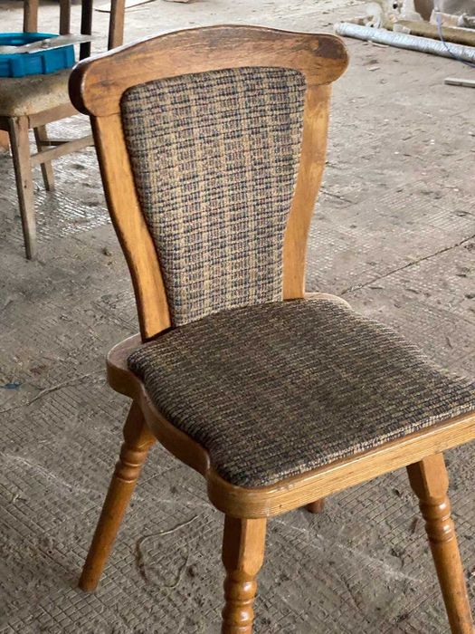 Стілець  кухонний дубовий під реставрацію - 6 шт.