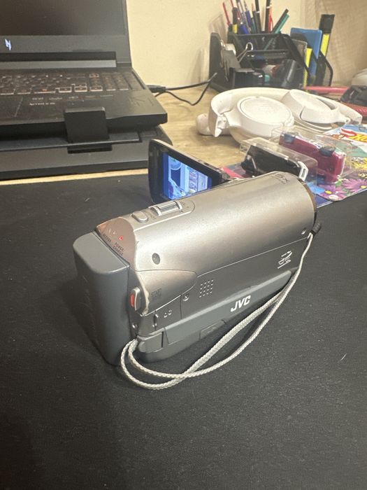 *MEGA TANIO* Kamera JVC gz-ms120se