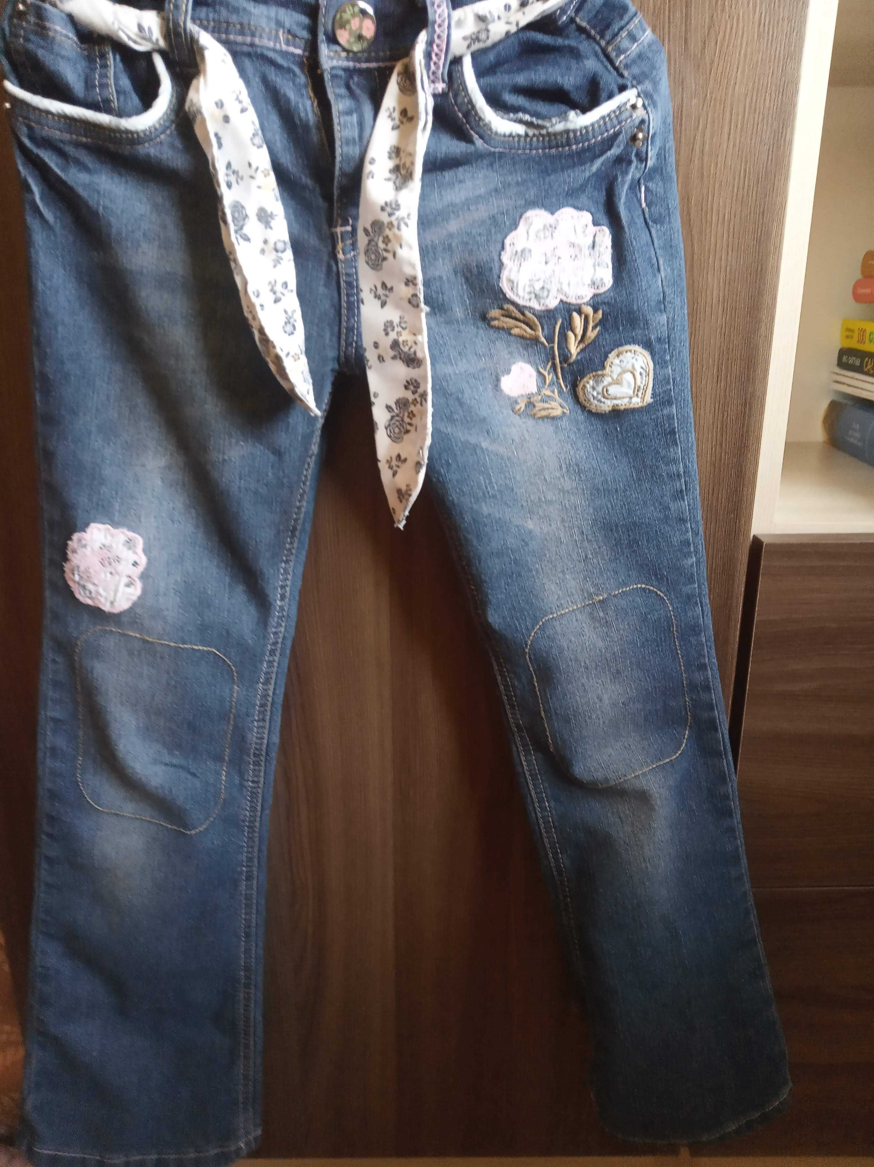 Spodnie, jeansy r 128