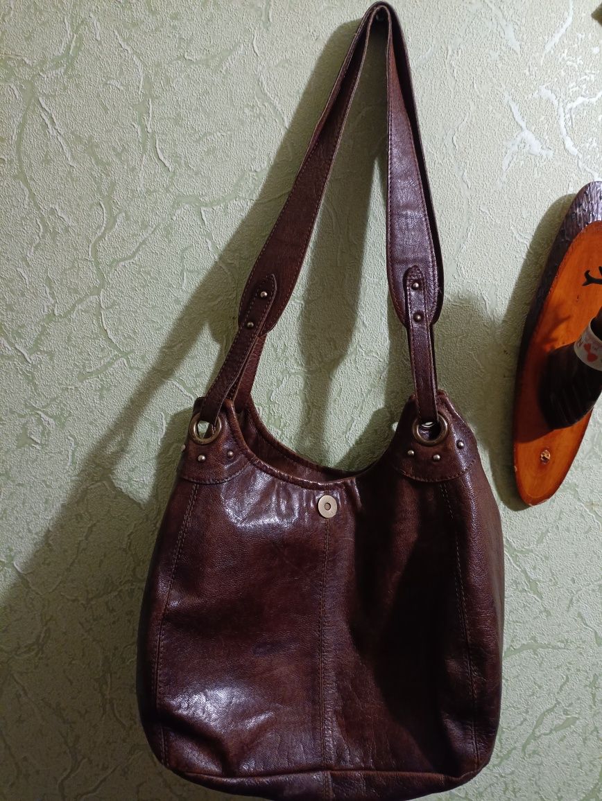 Шкіряна сумка,коричнева