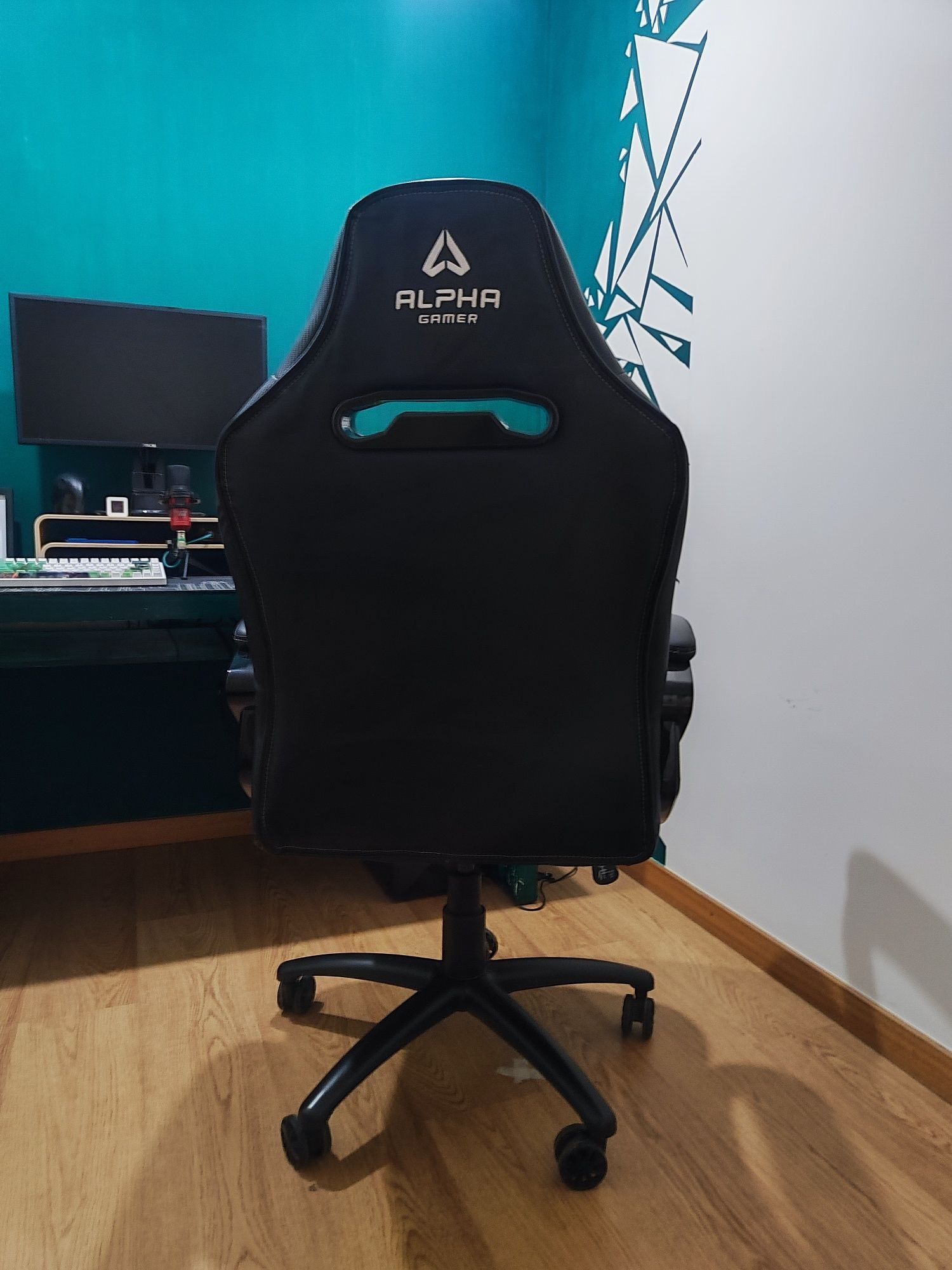 Cadeira Gaming Alpha Kappa | Preto