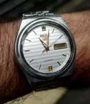 Vintage SEIKO 5 automatic anos 80