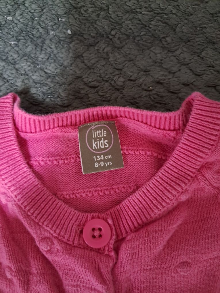 Sweterek różowy rozmiar 128/134 dziewczynka