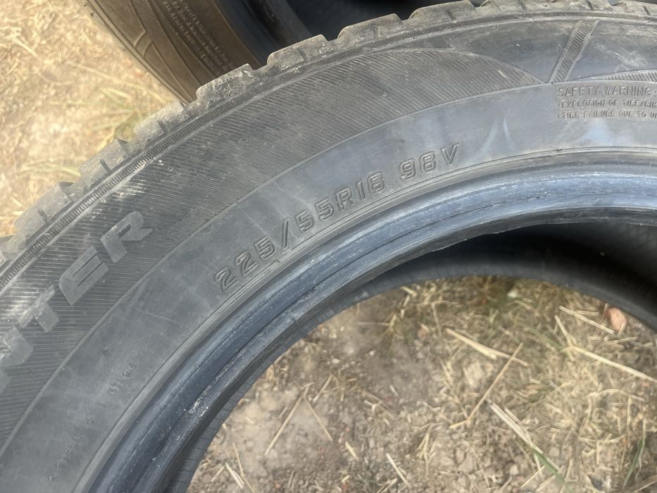 Falken R18 225/55 98V