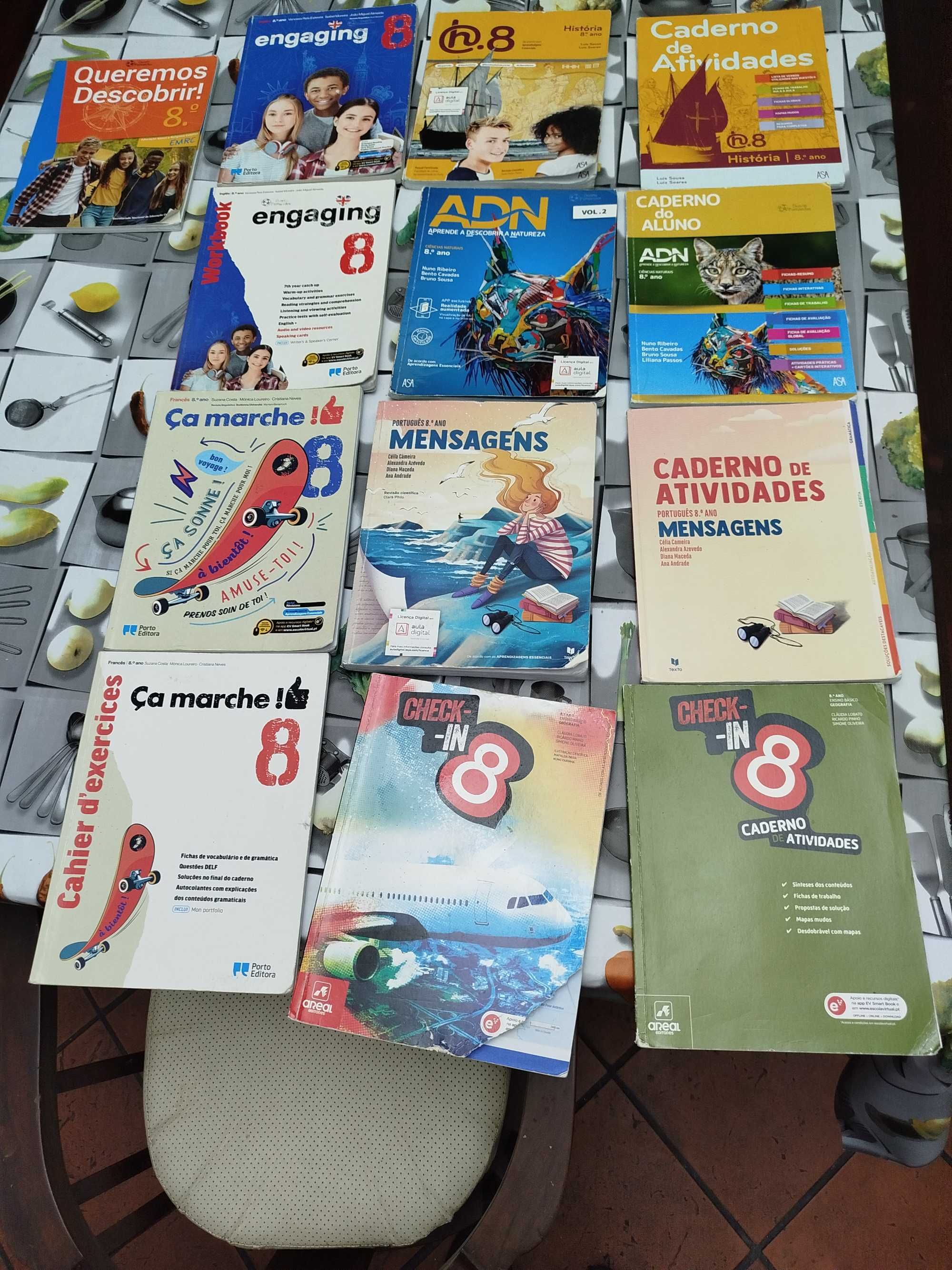 Livros+Cadernos 8 ano
