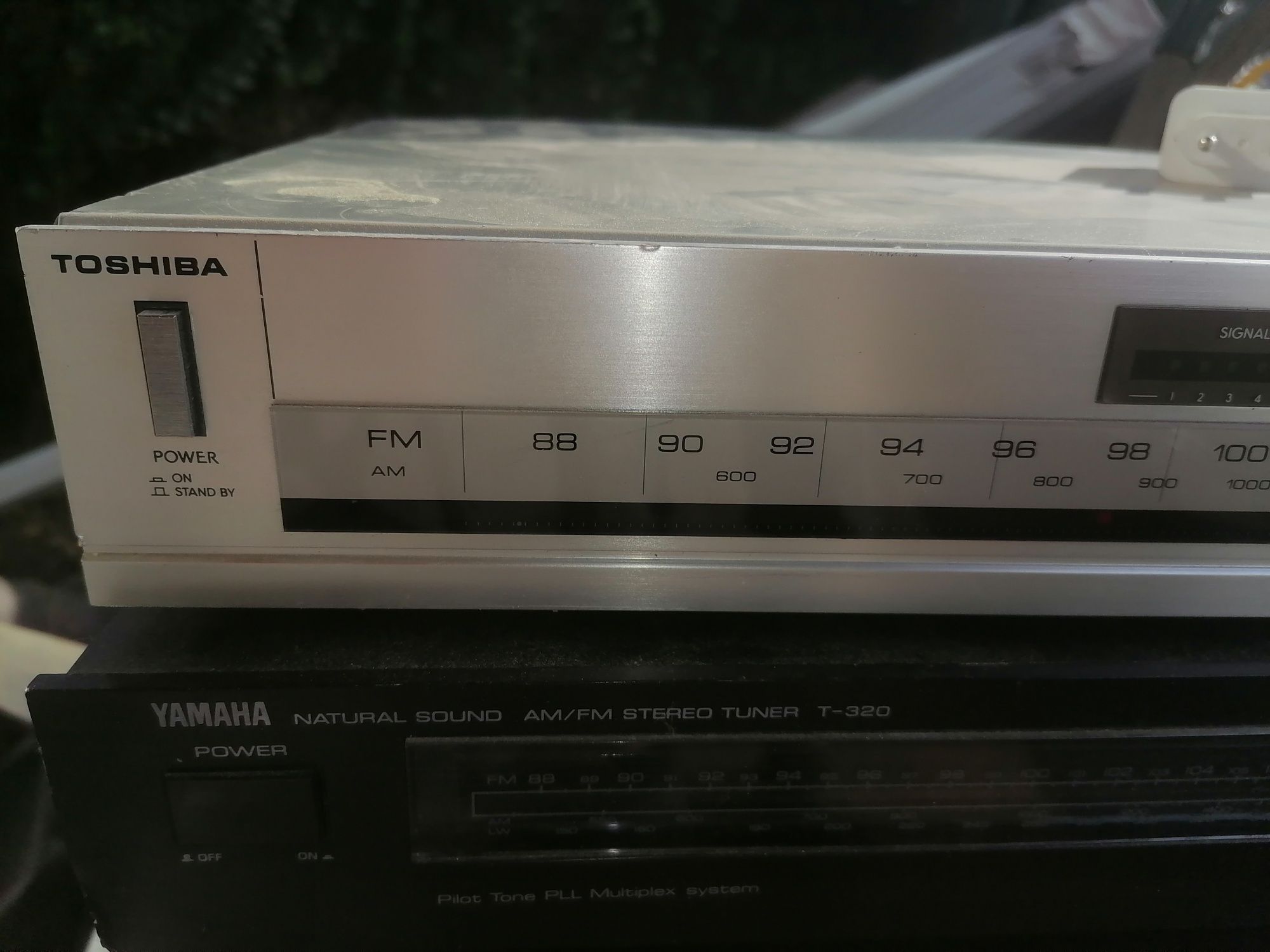 Tuner radiowy toshiba srebrny st=u20