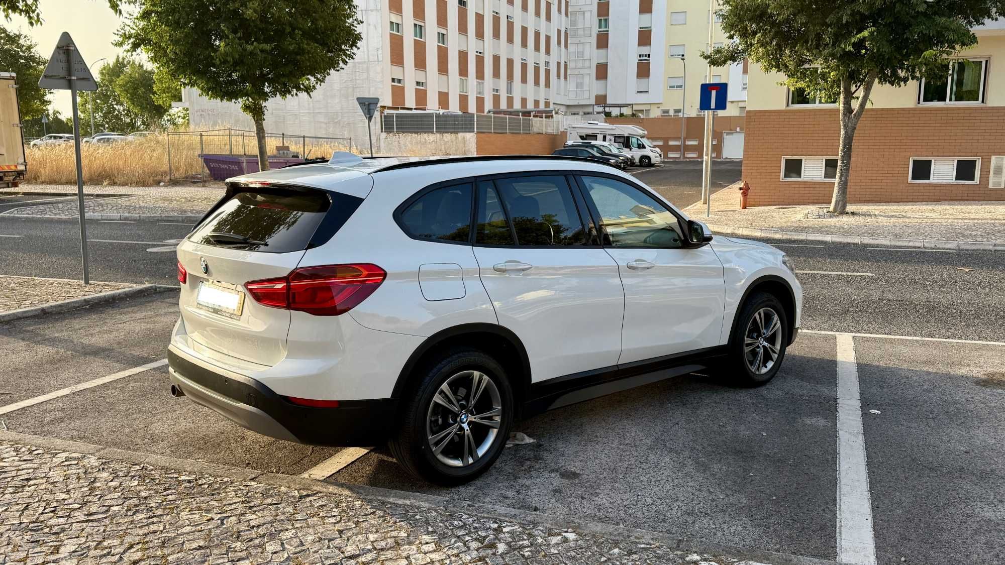 Vendo BMW X1 16d Sport AUTO - NACIONAL - 95.000kms