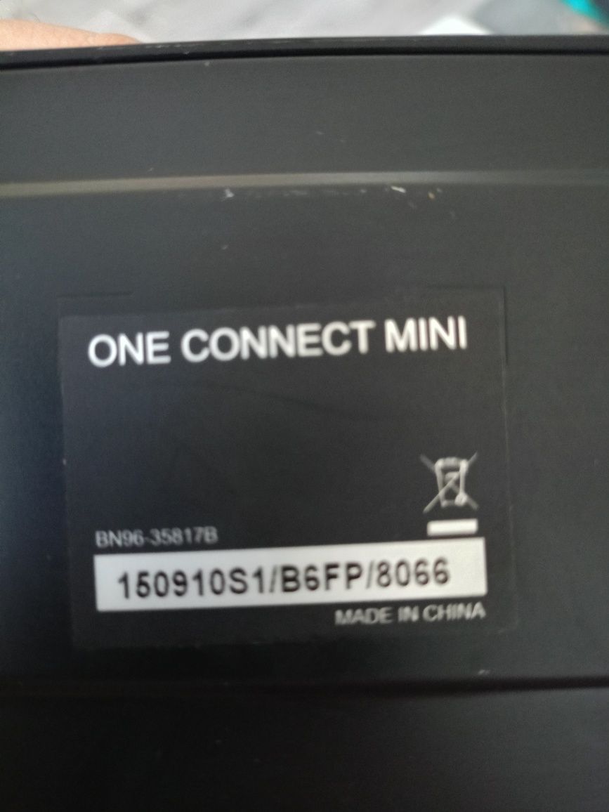 Samsung one connect mini box