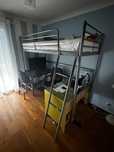 Cama alta SVARTA Ikea