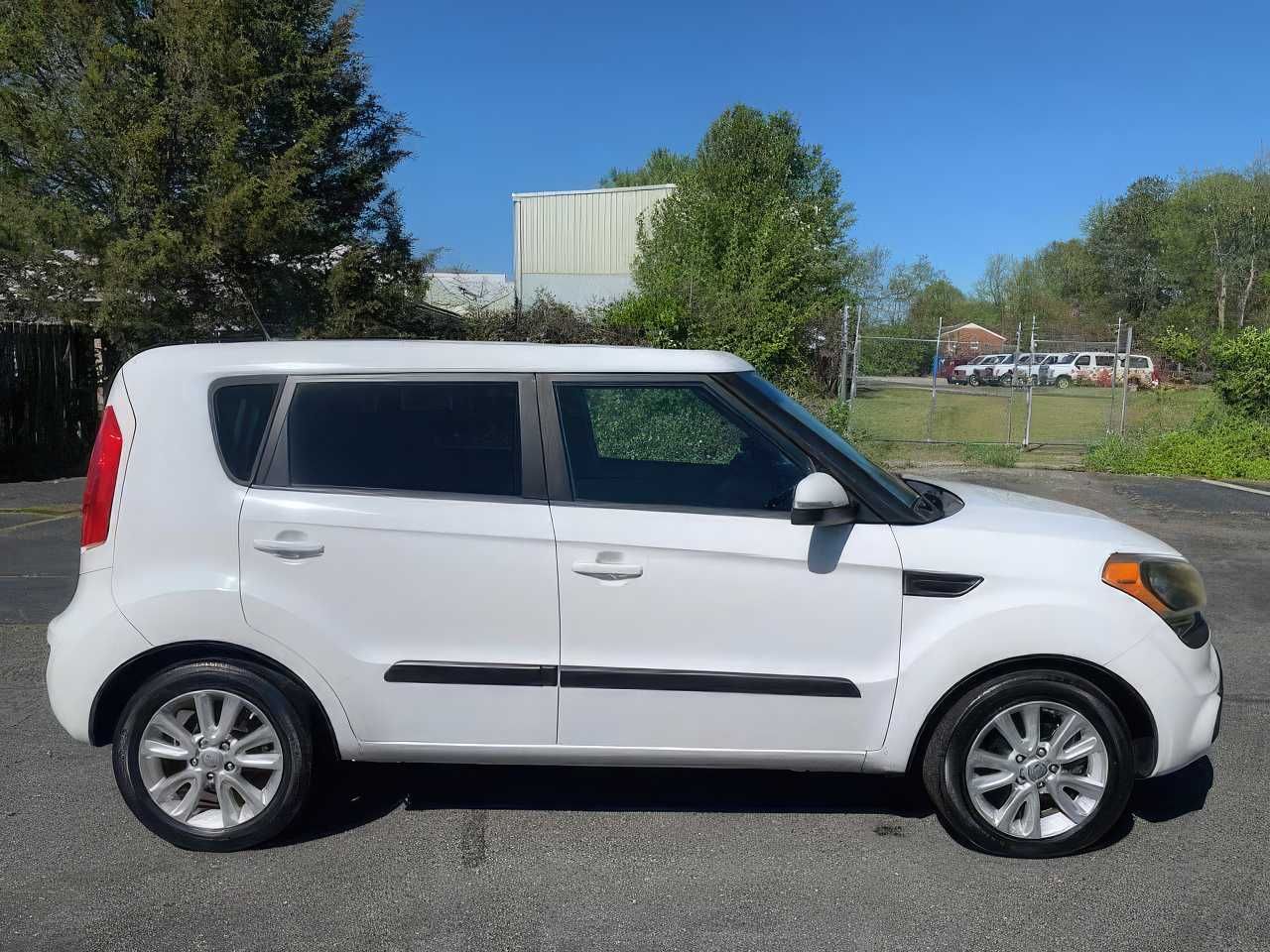 2013 Kia Soul + 2.0