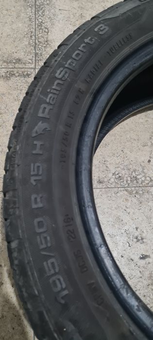 Pneu Uniroyal 195/50/15