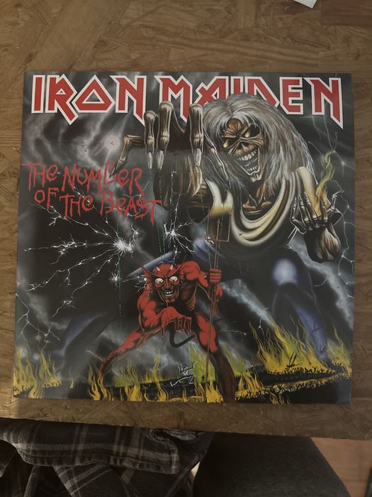 Vinyl Iron Maiden “Nunber of the beast” novo