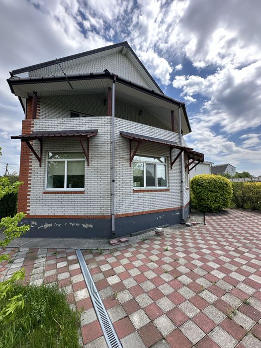 Продаж будинку с Клітчин