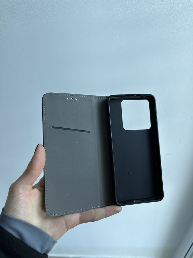 Etui zamykane czarne do Xiaomi 14T pro