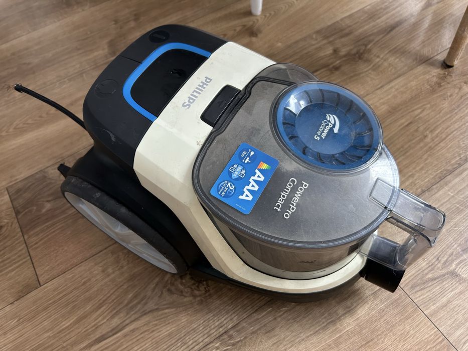 Odkurzacz bezworkowy philips