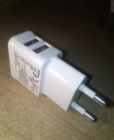 Carregador /Adaptador USB Duplo