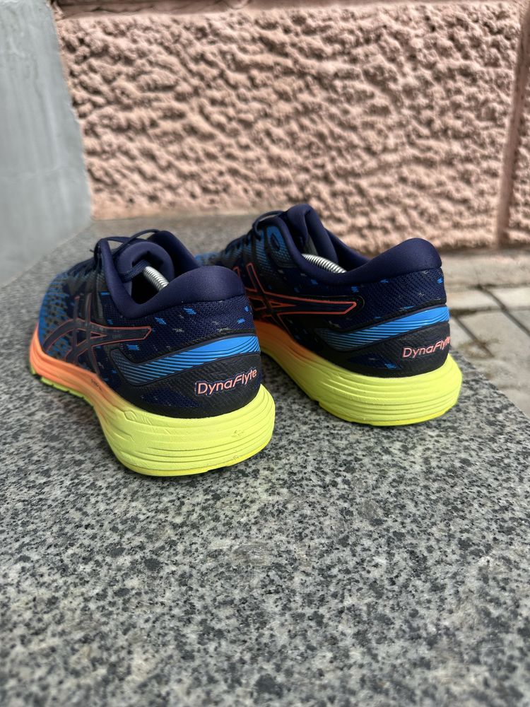 Кросівки  ASICS Dynaflyte 4 1011A549-003 оригінал