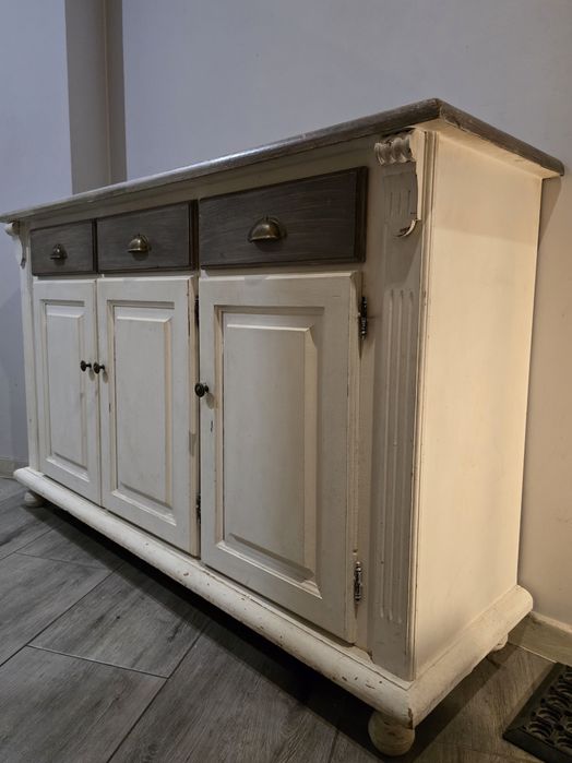 Salon, sypialnia, przedpokój