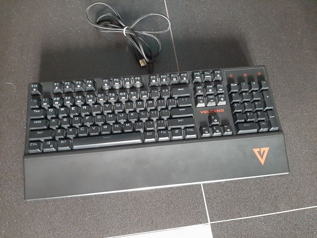 Klawiatura MODECOM Volcano Gamer (Kailh Blue)