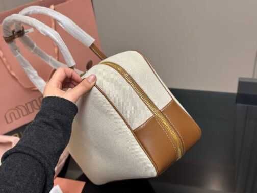 Torebka Miu Miu torba, skóra 630-52