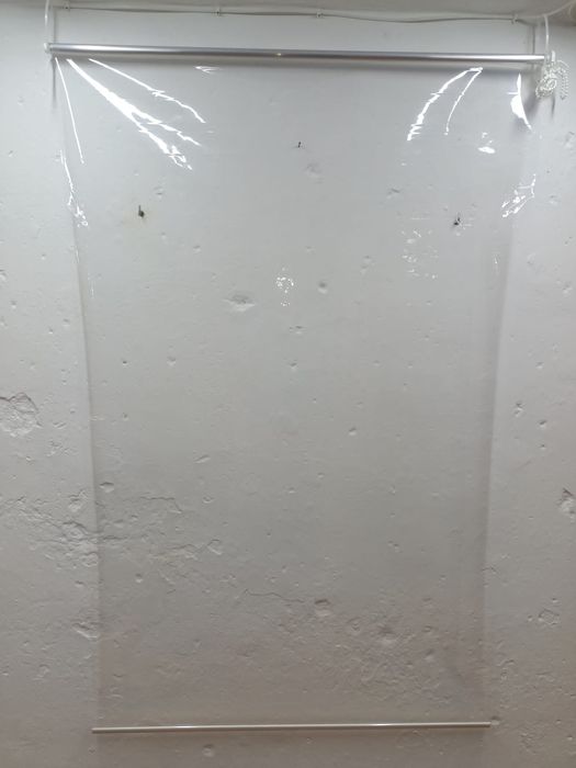 Roleta bezbarwna izolacyjna