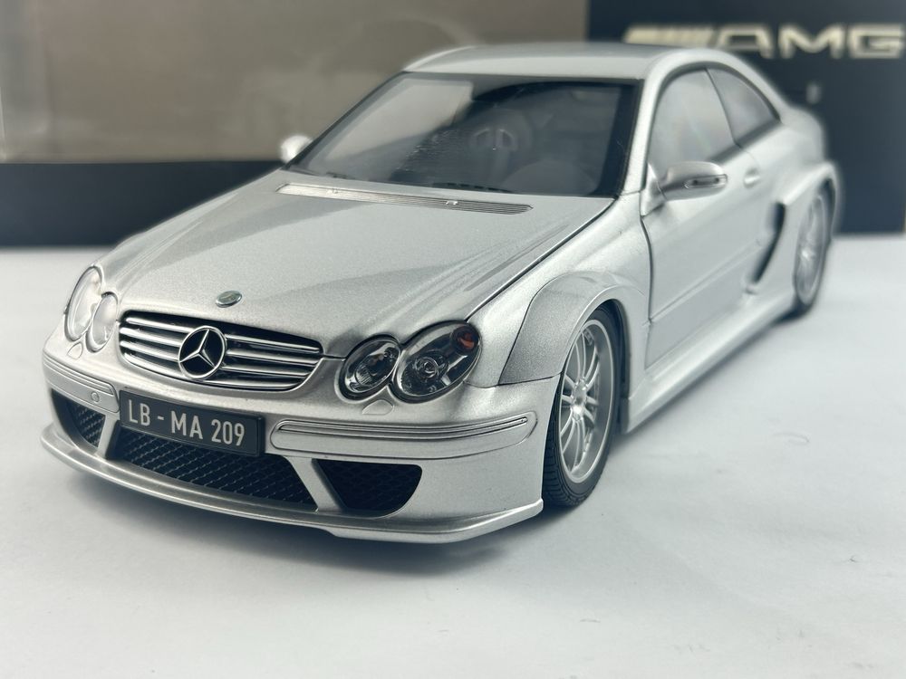 Kyosho Unikat Mercedes CLK DTM AMG 1/18