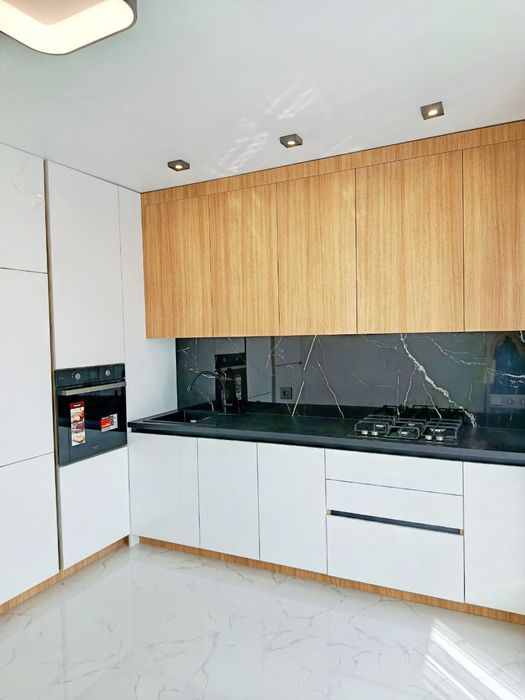 1кімнатна квартира з сучасним ремонтом у новобудові €$