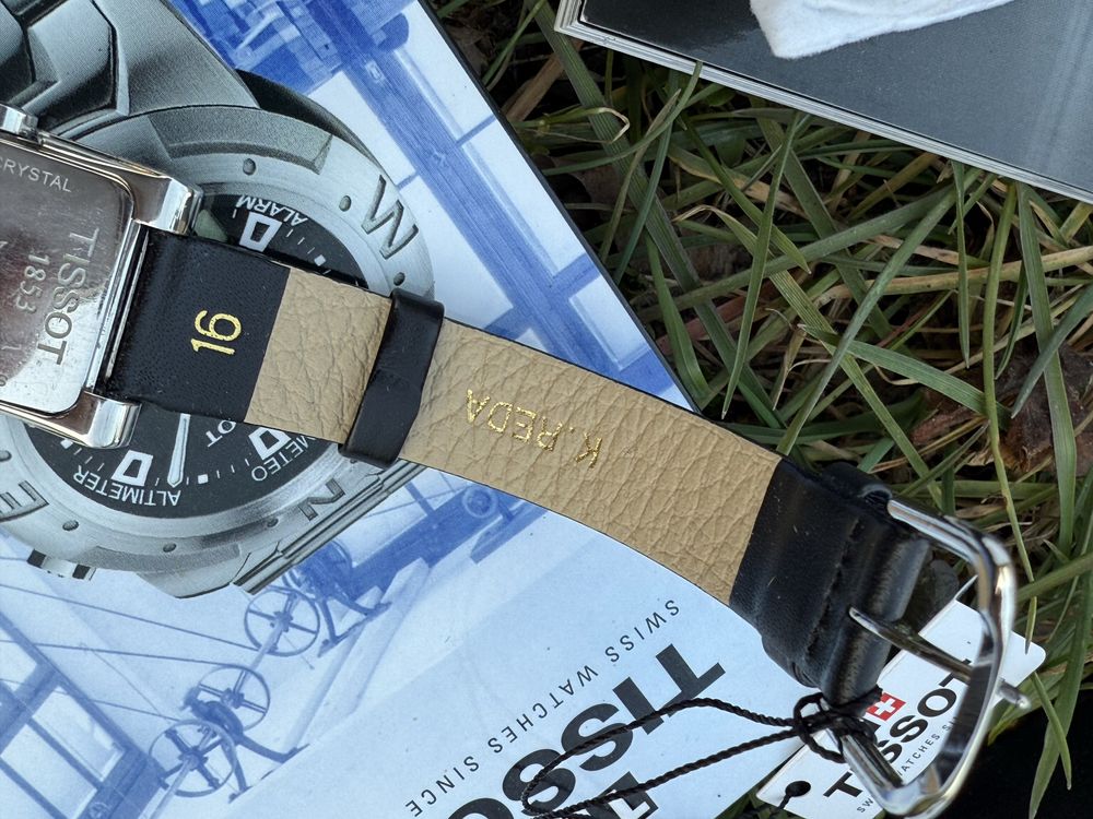 Tissot z masą perłową i diamentami damski jak NOWY