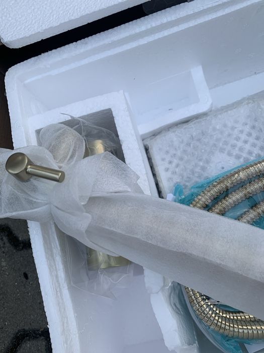 Zestaw bateria z deszczownica nawannowa Rea