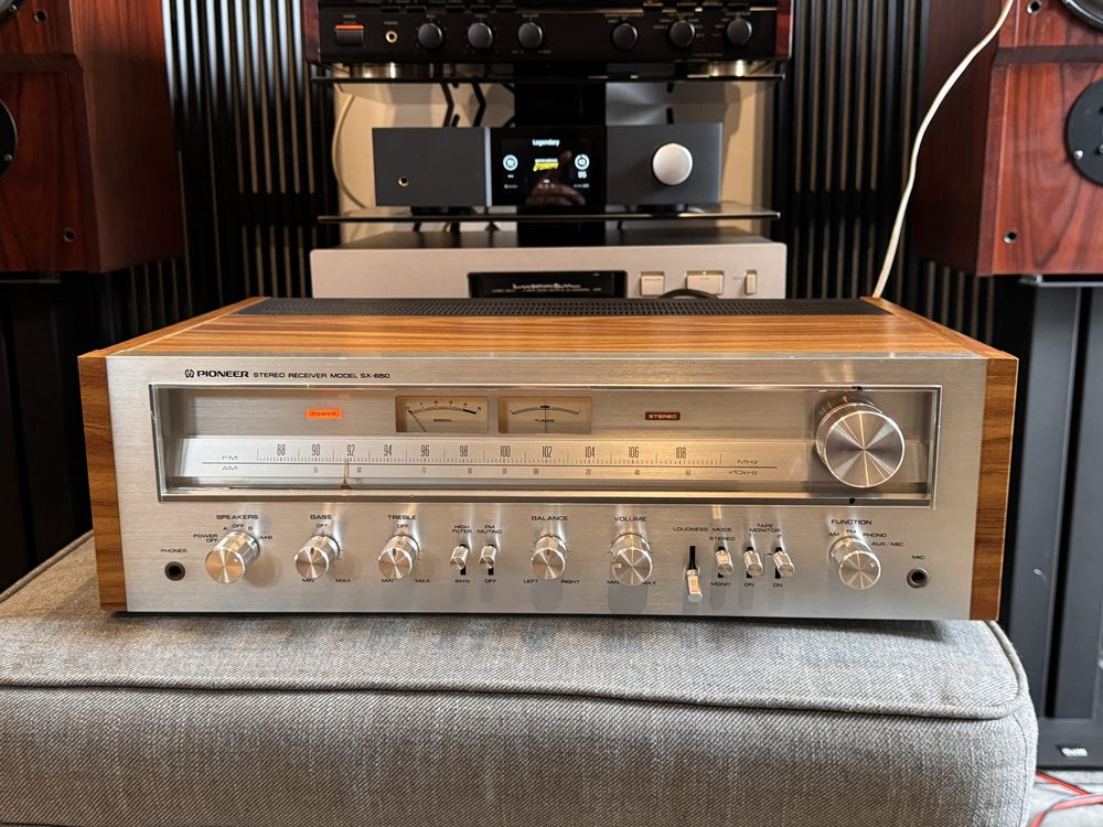 Amplituner Pioneer SX-650 vintage stereo