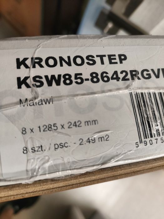 Paczka paneli Malawi + jedna sztuka