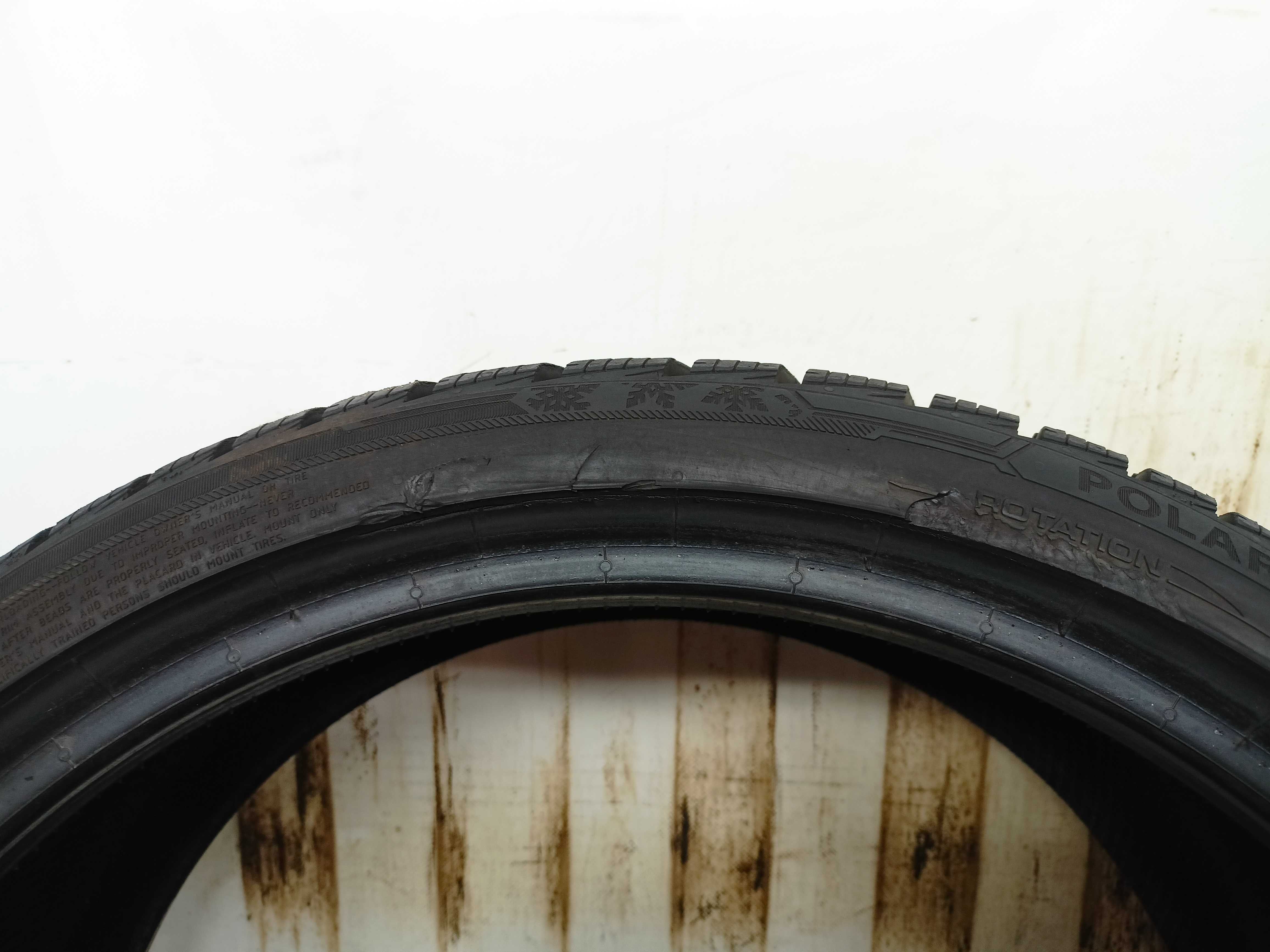 Barum Polaris 5 215/35/18 2021r. 84V 2x7,1mm (4642)