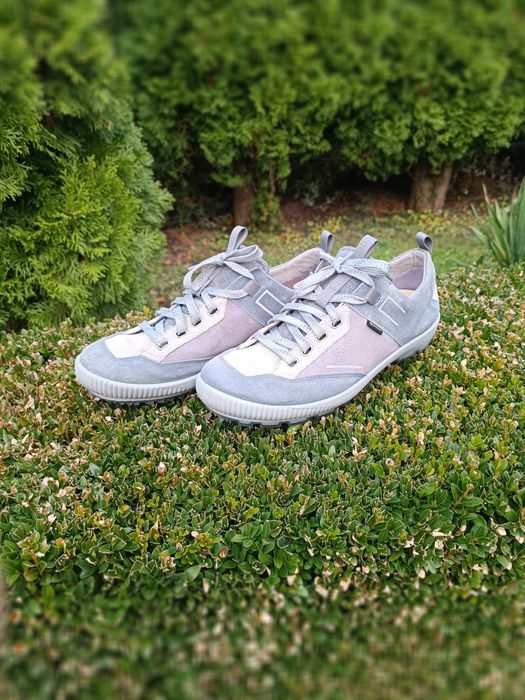 Жіночі трекінгові кросівки Regero Gore-tex