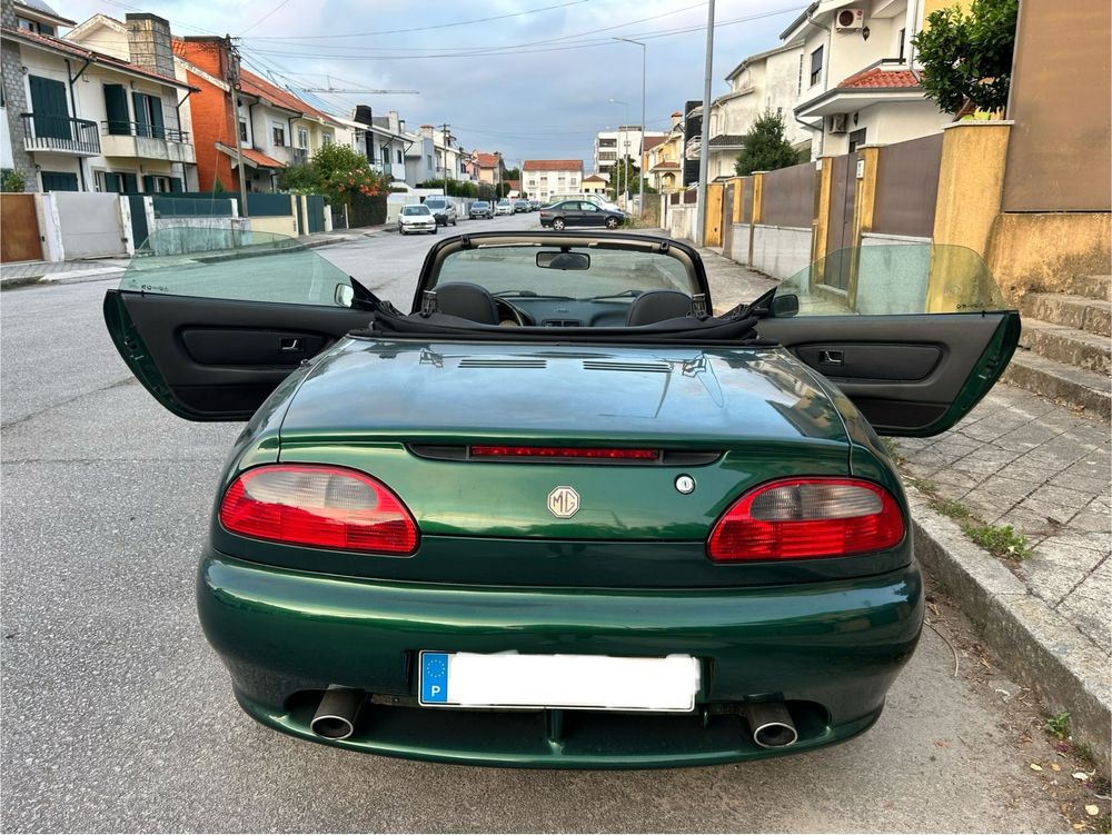 Carro pré-clássico descapotável Casamentos/Eventos, com/sem Motorista