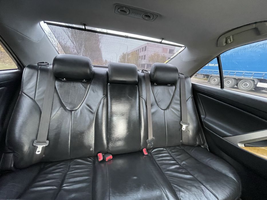 Toyota Camry 3.5 офіційна максимальна