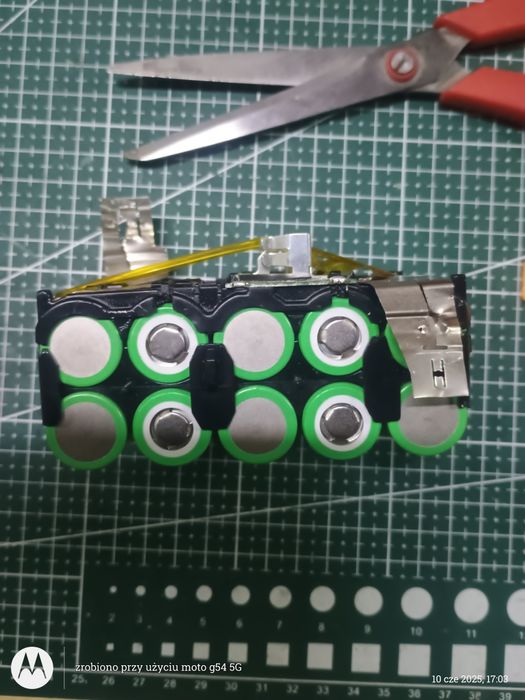 Bosch, zregenerowana na nowych Ogniwach Samsung r25