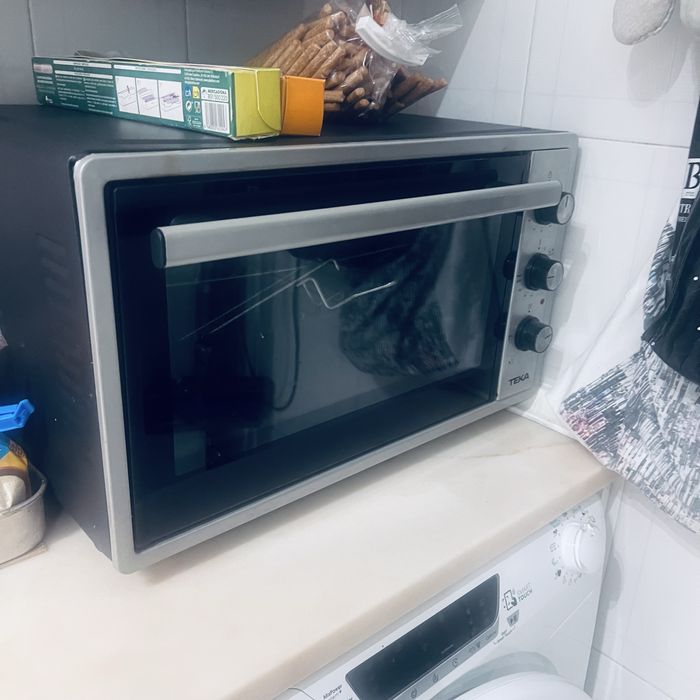 Vendo Mini Forno electrico Teka,bom estado