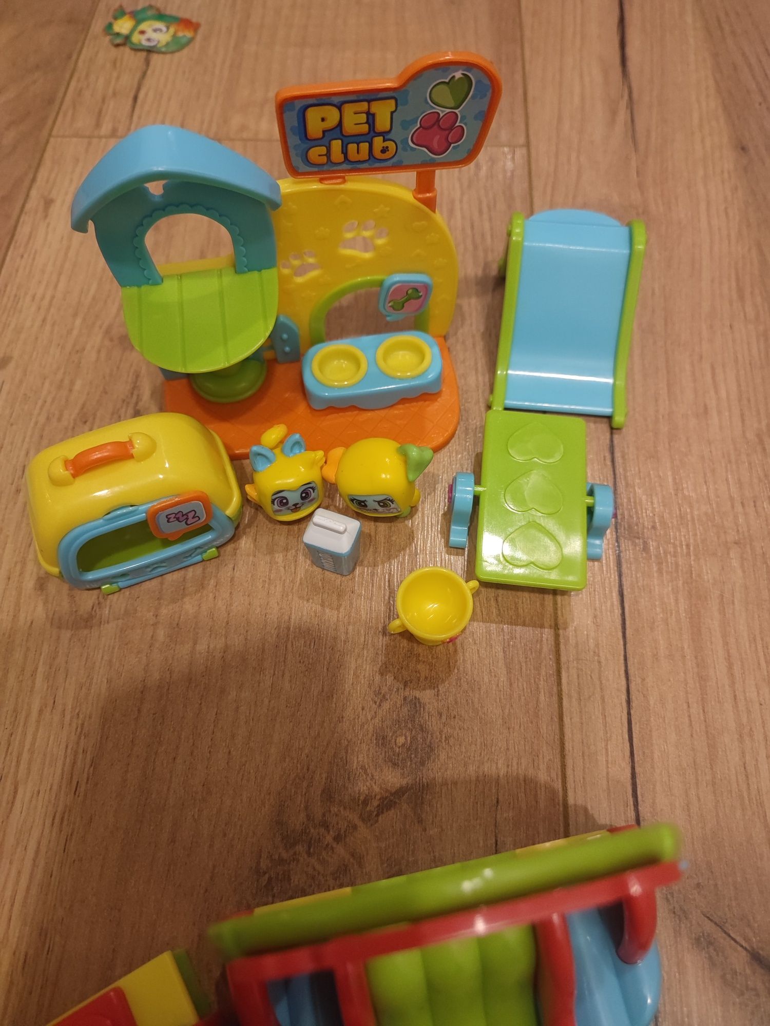 Zestaw 4 sztuk moji pops cukiernia lodziarnia pet club party time