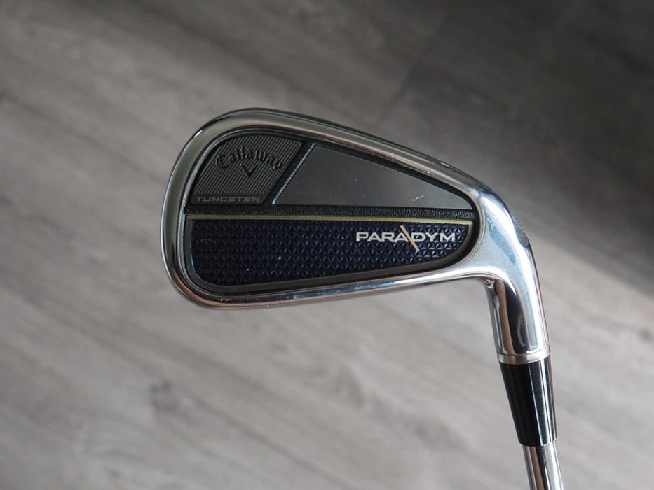 Kij do golfa Callaway Paradym Iron 7 Idealny na pierwszy kij