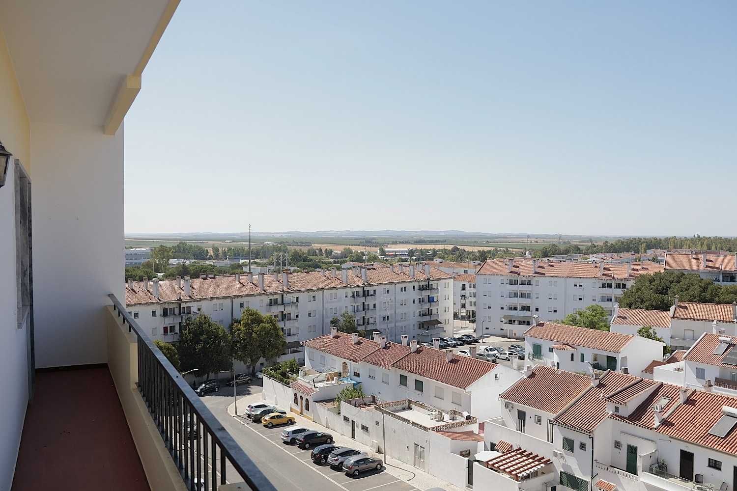 Apartamento T3  no centro de Beja