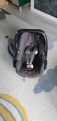 Fotelik samochodowy niemowlęcy Maxi Cosi Pebble Plus