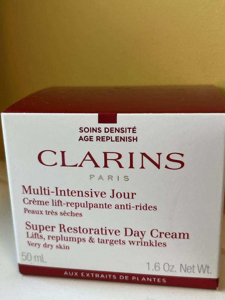NOWY kultowy krem przecizmarszczkowy Clarins Multi Intensive Jour.
