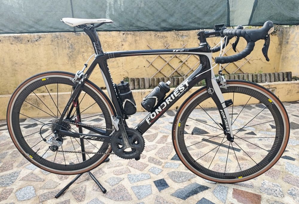Bicicleta de estrada Frondiest TF2 carbono