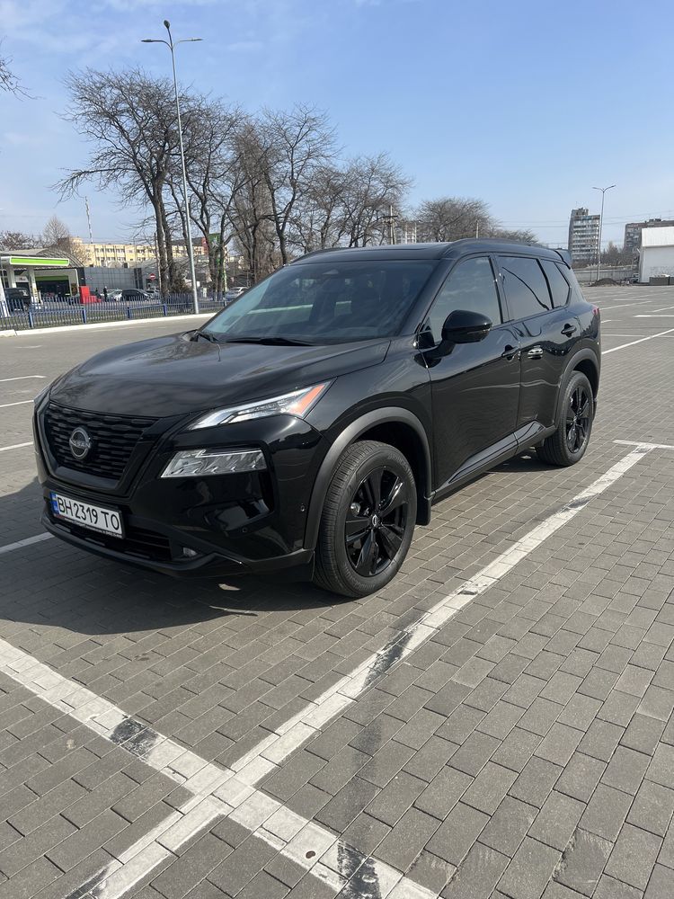 Nissan ROGUE T33 SL 1.5