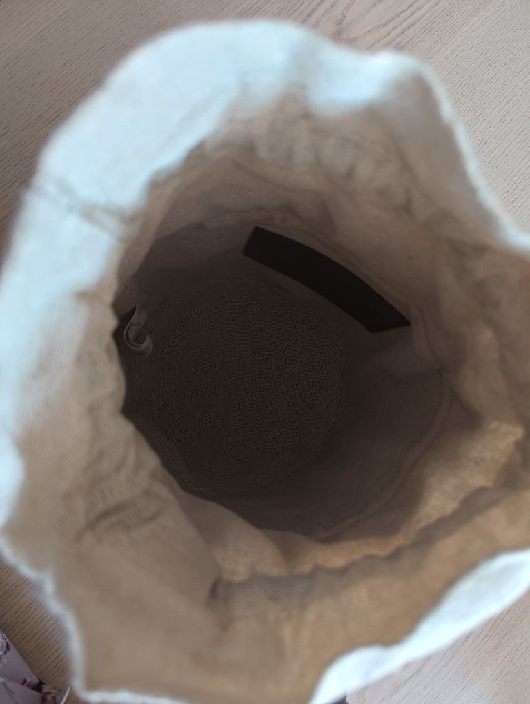 Torebka bucket Parfois
