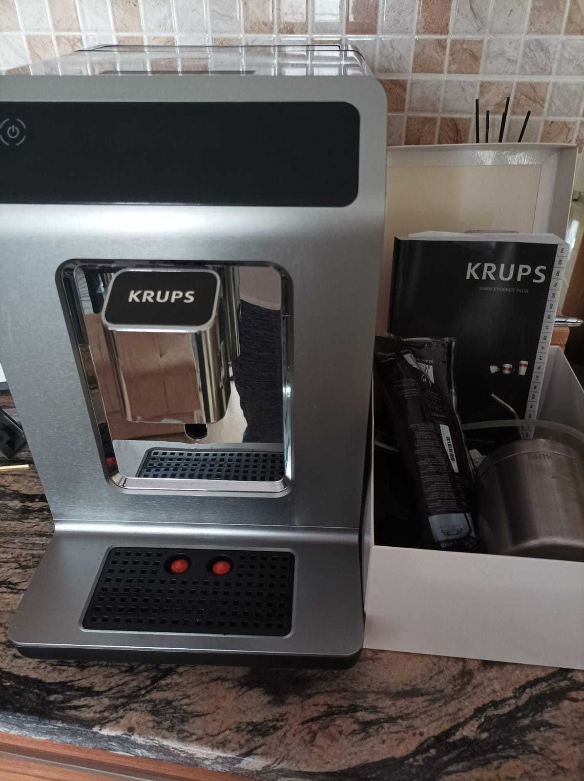 Ekspres KRUPS EA894T10