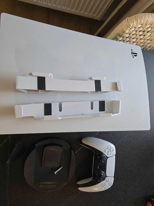SONY PLAYSTATION 5 PS5 konsola z napędem CFI-1016A