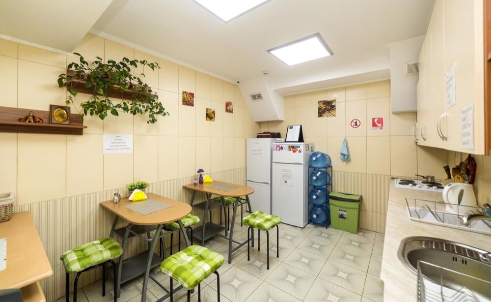 Официальный хостел Киев М. Хрещатик М. Майдан Незалежности Койко-место-1-555.biz.ua