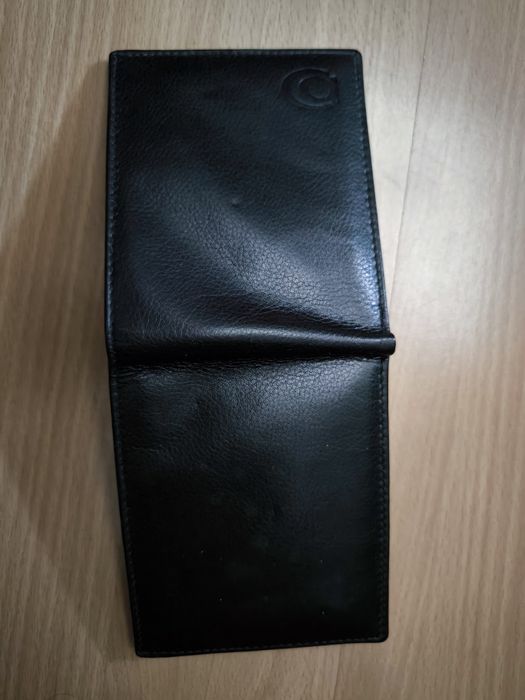 Vendo carteira de homem preta